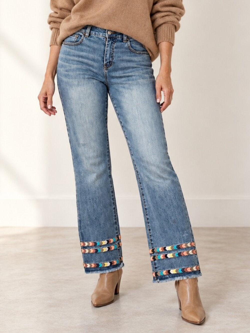 Coldwater Creek Size 10 Straight Leg Blue Jean Embroidery Cuff Boho Southwest